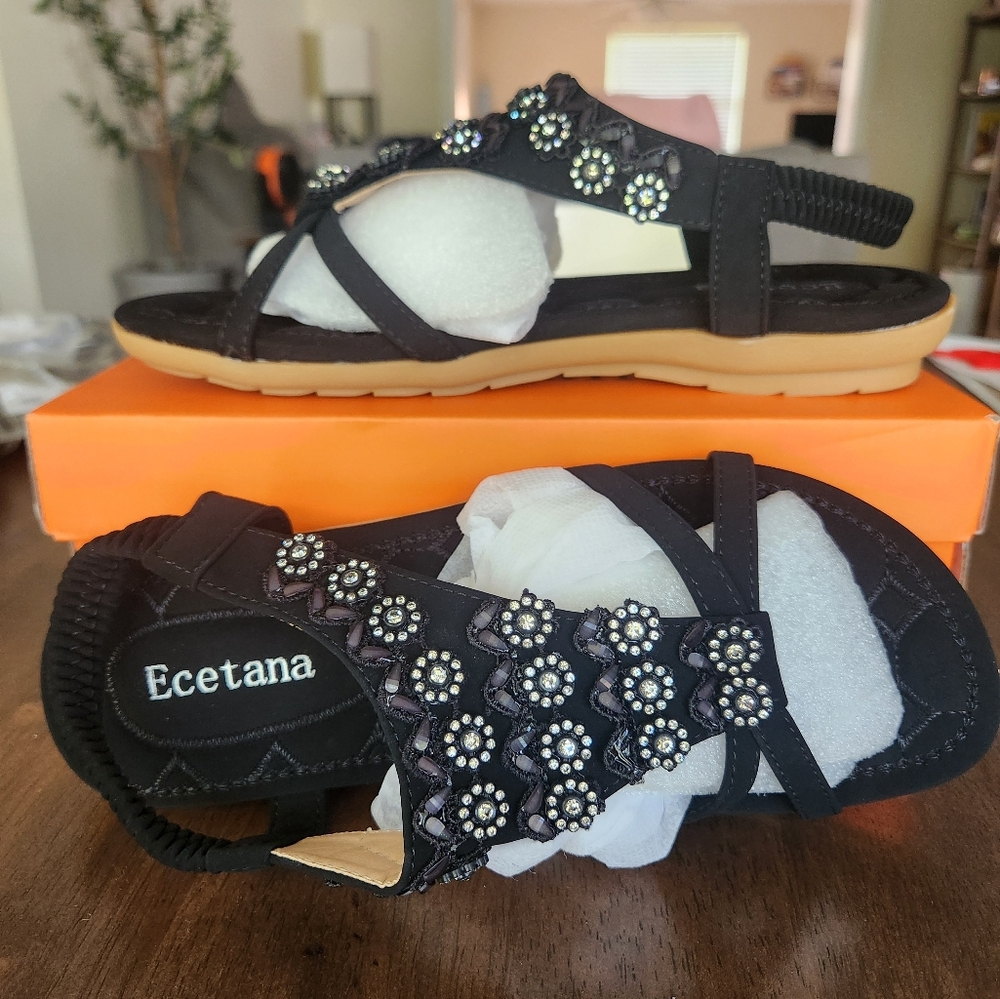 Womens Sandals BLACK NEW